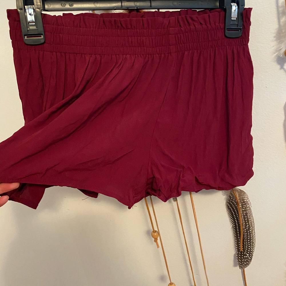 Forever 21 NWT Burgundy boho shorts relaxed fit